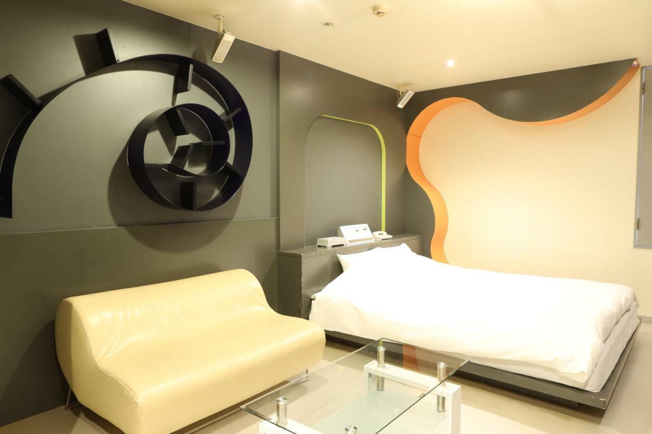 C-Hotel Affetto (Adults Only) Sapporo Extérieur photo
