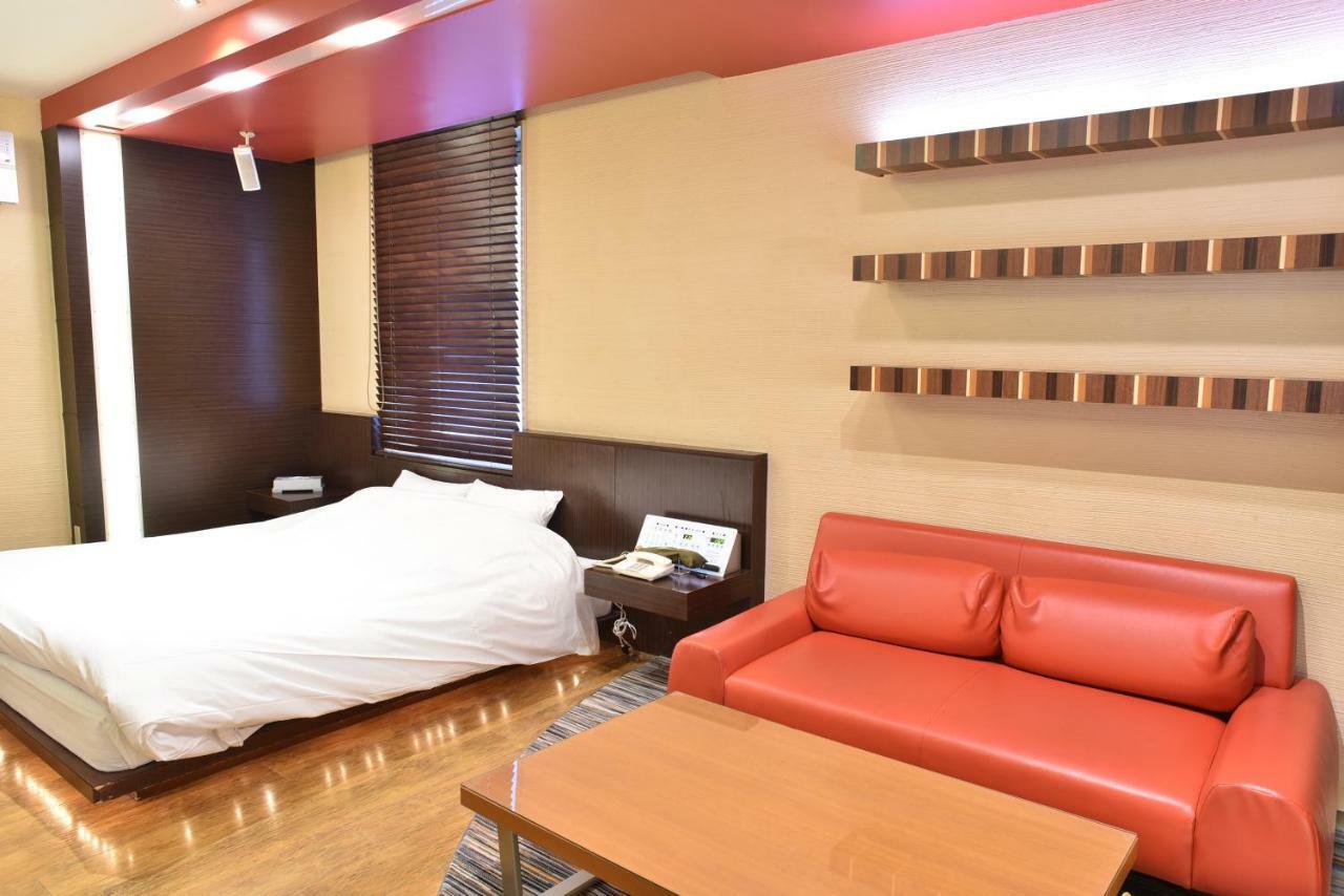 C-Hotel Affetto (Adults Only) Sapporo Extérieur photo